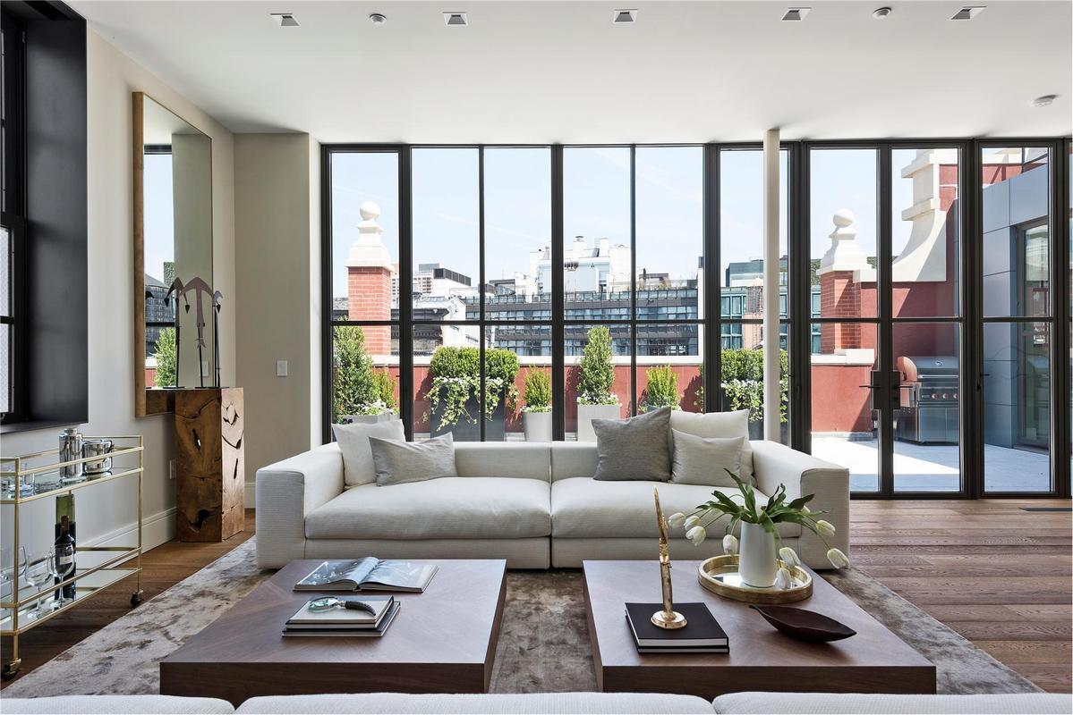 Optimum Window Flex 6500 series installation at The Schumacher NYC