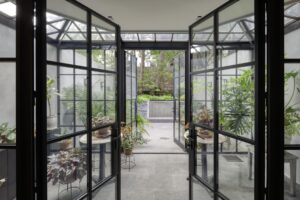 custom-architectural-steel-windows-and-doors-by-Optimum-Window